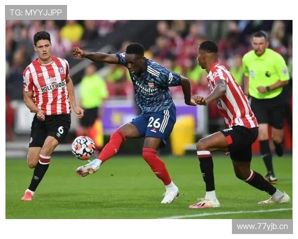 布兰德内破门里昂暂领先阿森纳